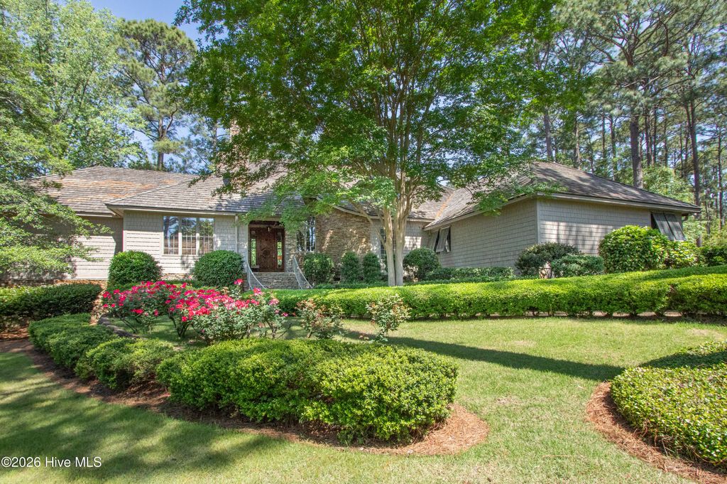 Photo of 60 Woodenbridge Lane, Pinehurst, NC 28374 (MLS # 100573434)