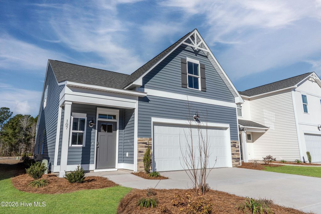 Photo of 107 Cobbler Way #42, Hampstead, NC 28443 (MLS # 100552639)