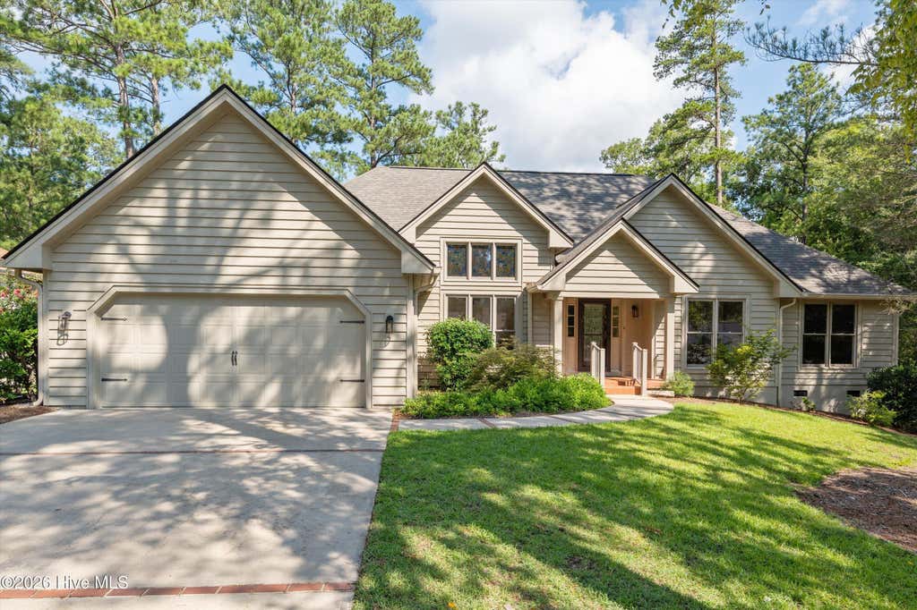 Photo of 314 Vista Lane, McCormick, SC 29835 (MLS # 100594505)