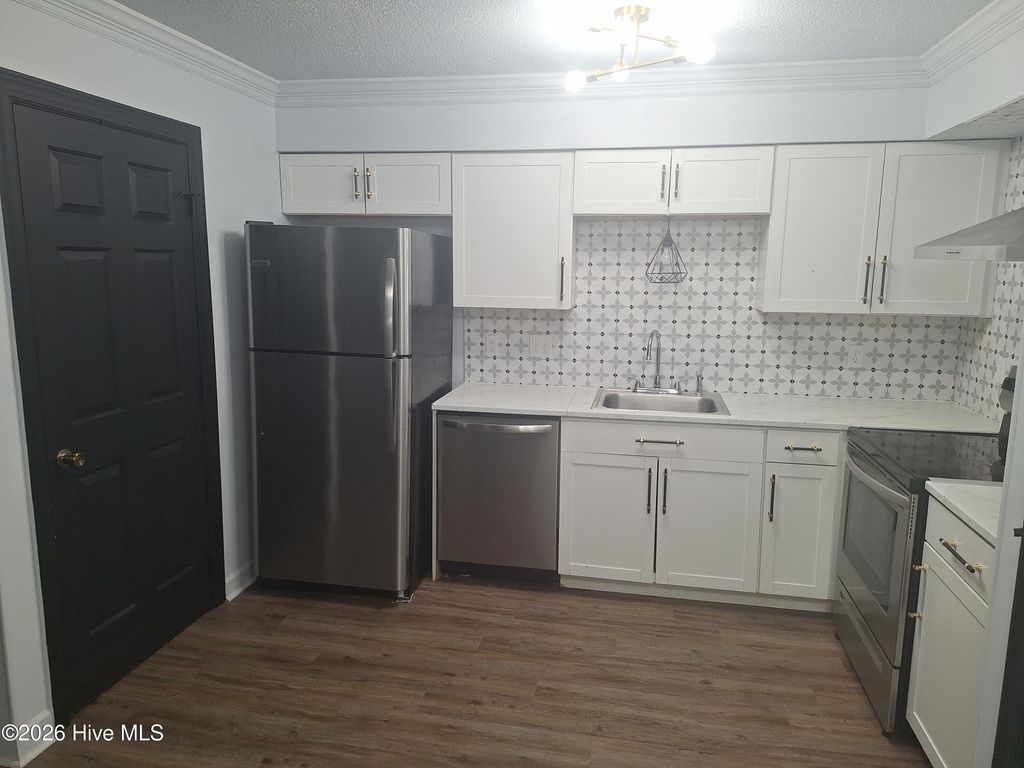 Photo of 3512 Ivy Commons Drive #302, Raleigh, NC 27606 (MLS # 100567943)