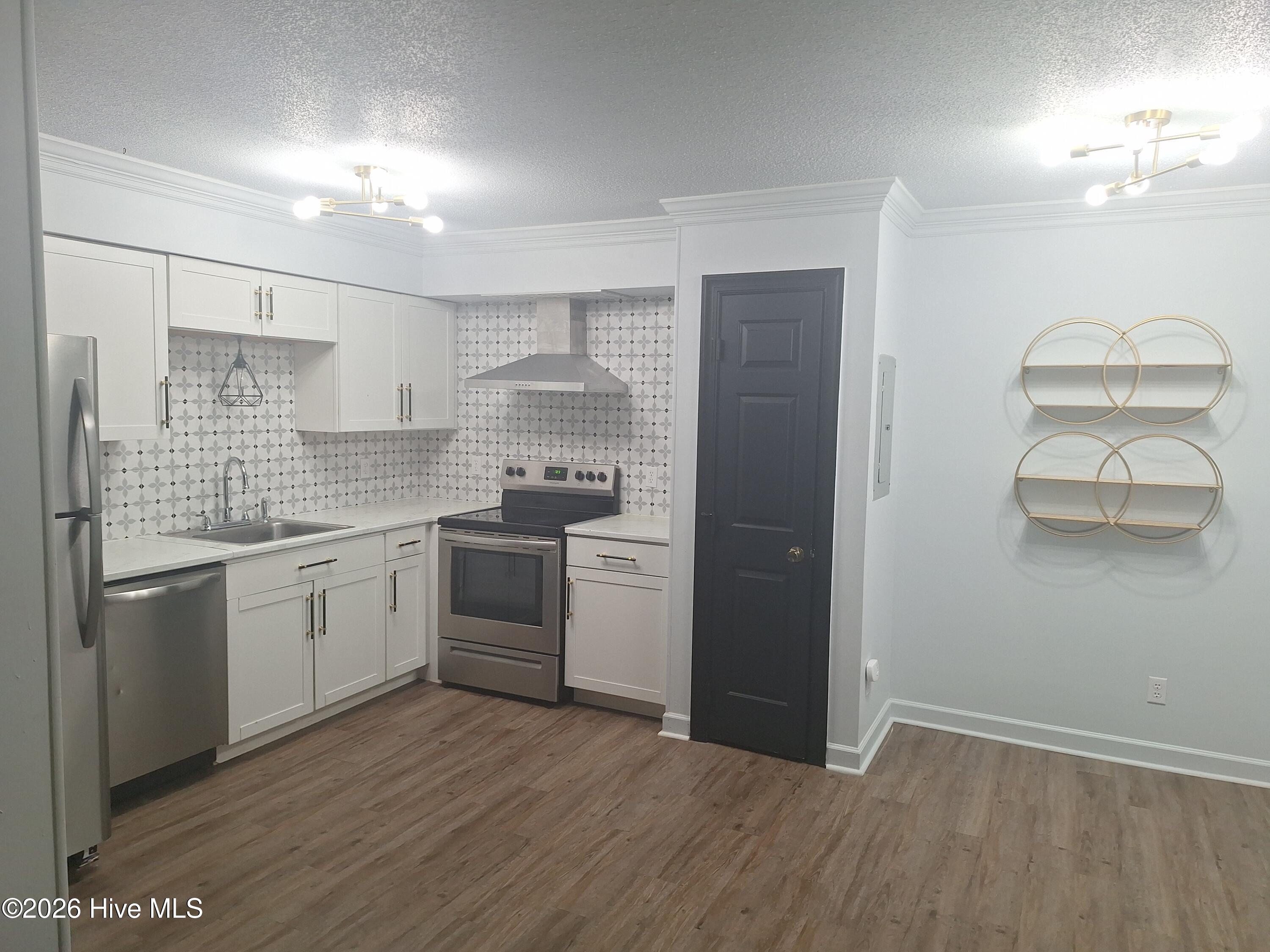 3512 Ivy Commons Drive 302