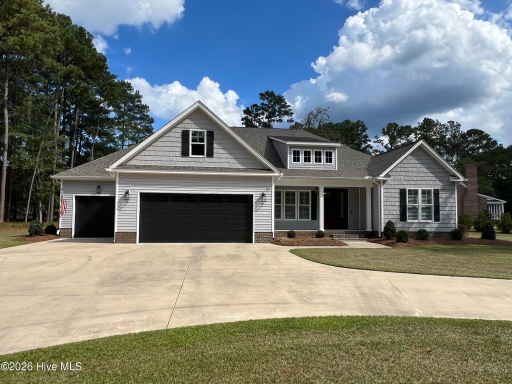 Photo of 20 Santee Drive, Chocowinity, NC 27817 (MLS # 100562255)