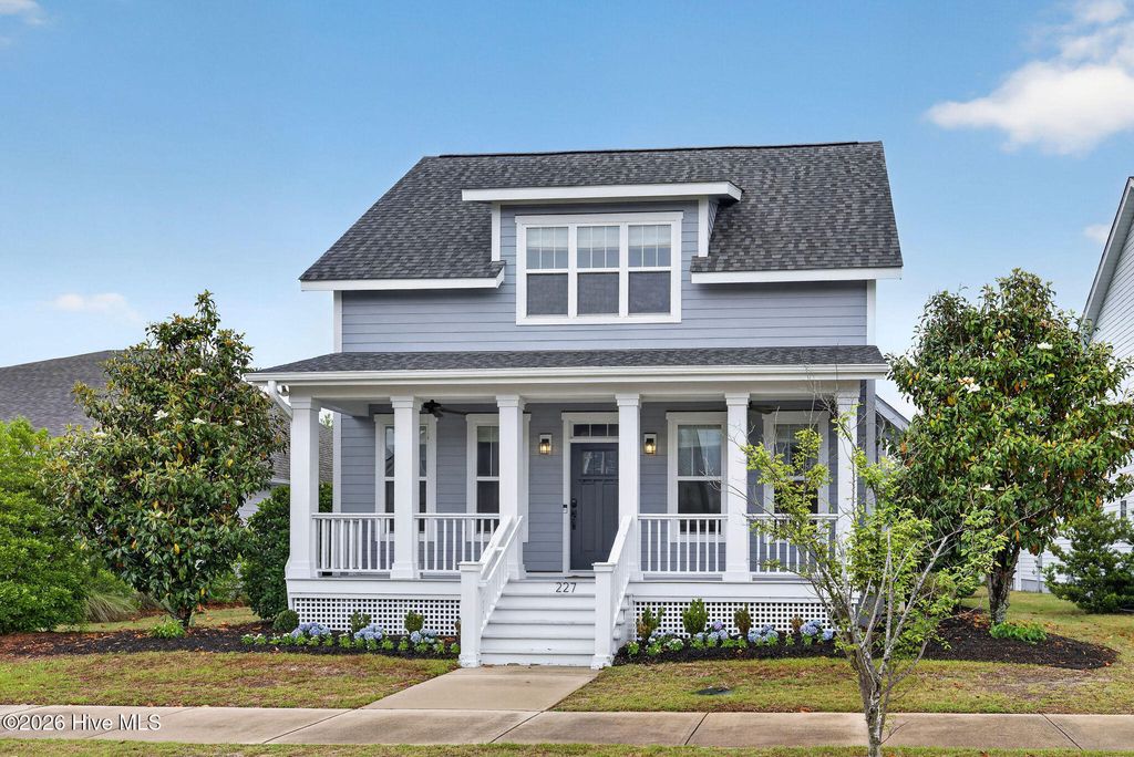 Photo of 227 Trawlers Way, Wilmington, NC 28412 (MLS # 100575012)