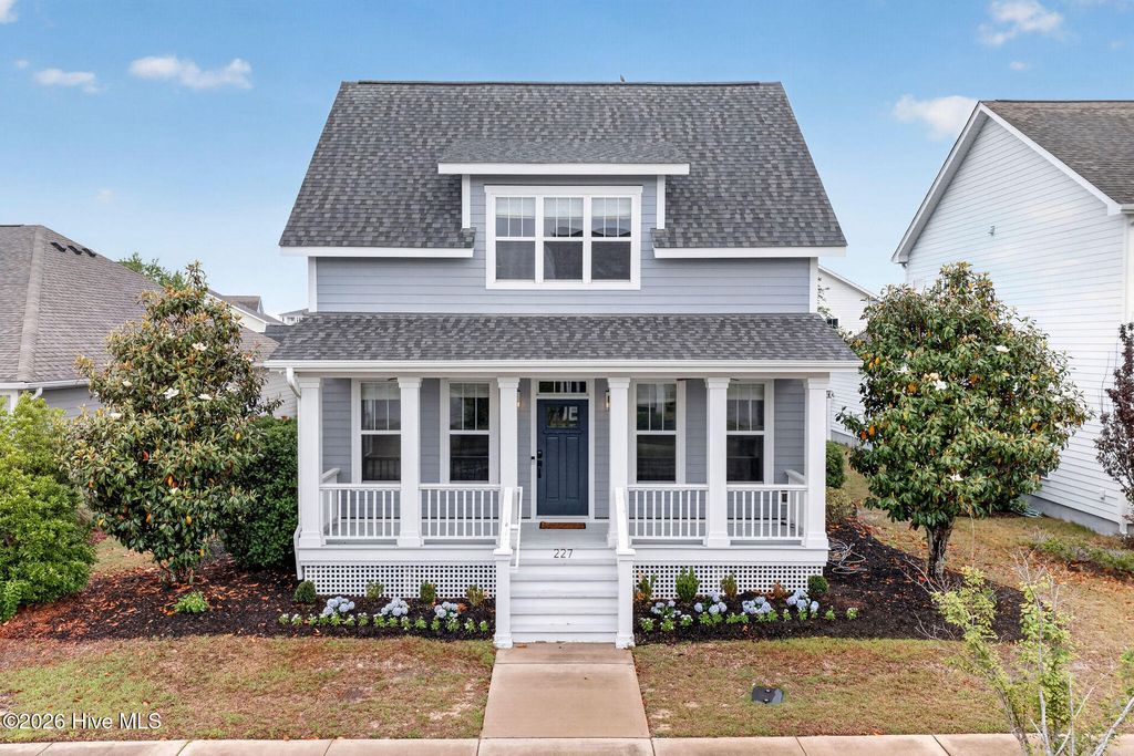 Photo of 227 Trawlers Way, Wilmington, NC 28412 (MLS # 100575012)