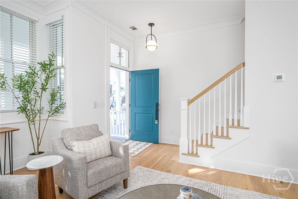 Photo of 218 W 43rd Street, Savannah, GA 31401 (MLS # SA350226)