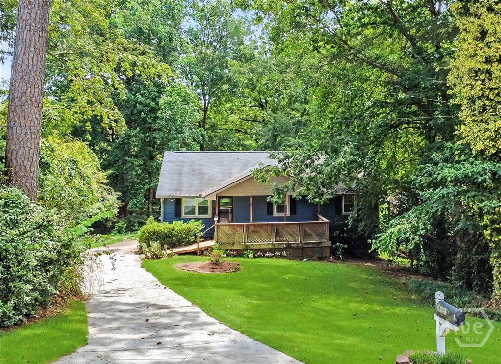 Photo of 3180 Oak Drive, Lawrenceville, GA 30044 (MLS # CL361348)