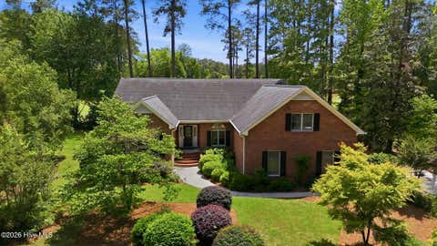 Featured picture for the property 100574908
