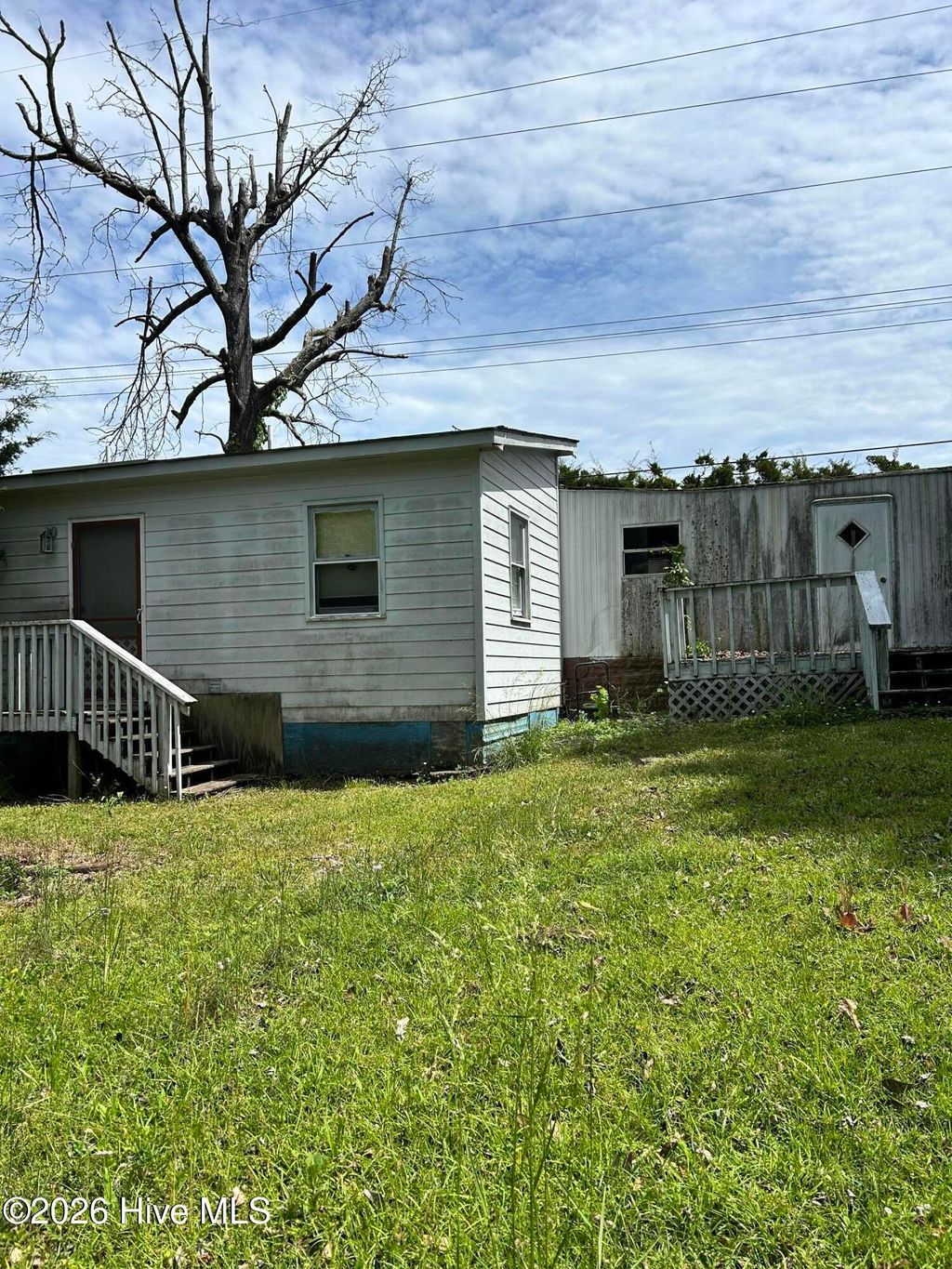 Photo of 496 Queens Creek Road, Hubert, NC 28539 (MLS # 100572103)