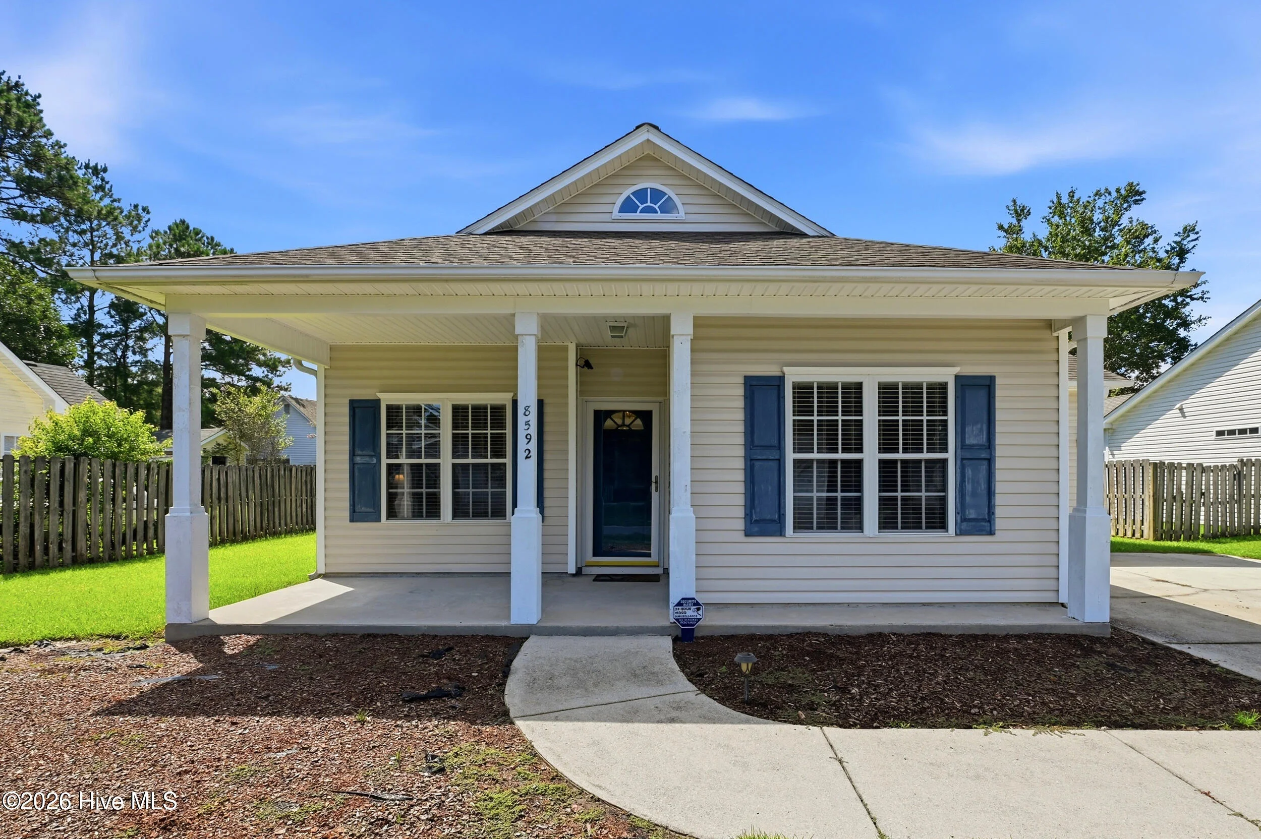 8592 SE Orchard Loop Road NE