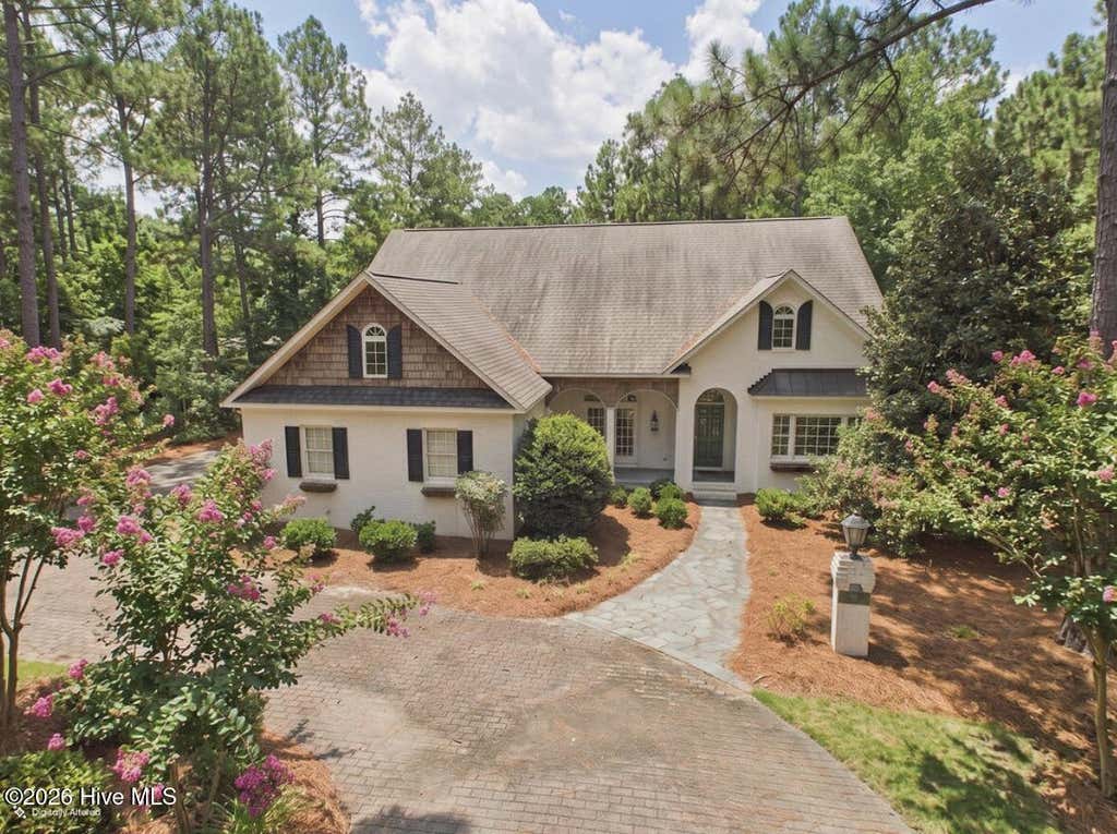 Photo of 48 Royal County Down, Pinehurst, NC 28374 (MLS # 100593140)