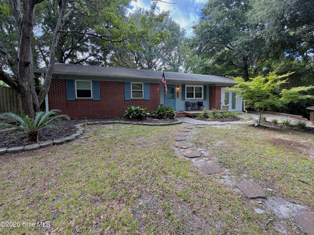 Photo of 517 Voltaire Place, Wilmington, NC 28412 (MLS # 100606518)