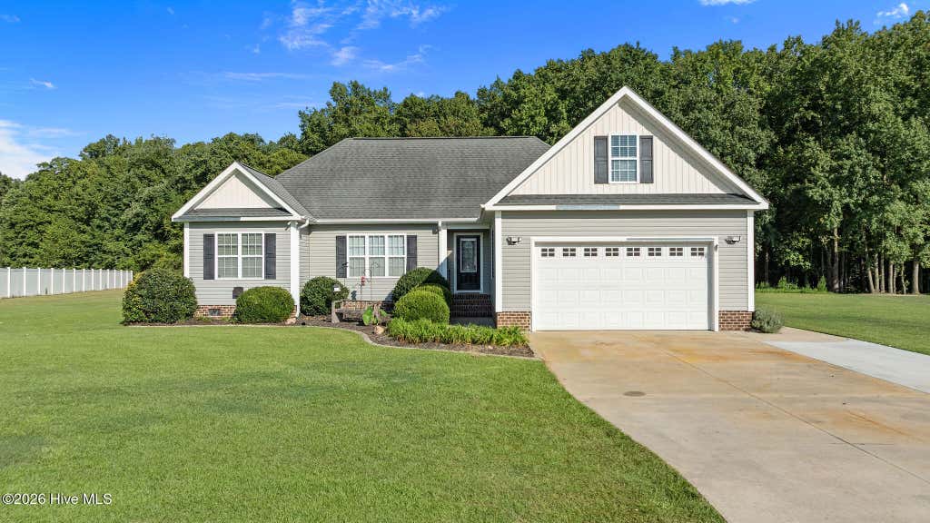 Photo of 112 Racquet Lane, Goldsboro, NC 27534 (MLS # 100598965)
