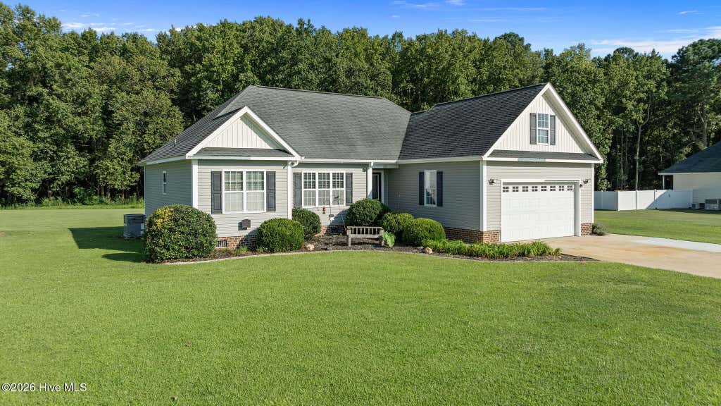 Photo of 112 Racquet Lane, Goldsboro, NC 27534 (MLS # 100598965)