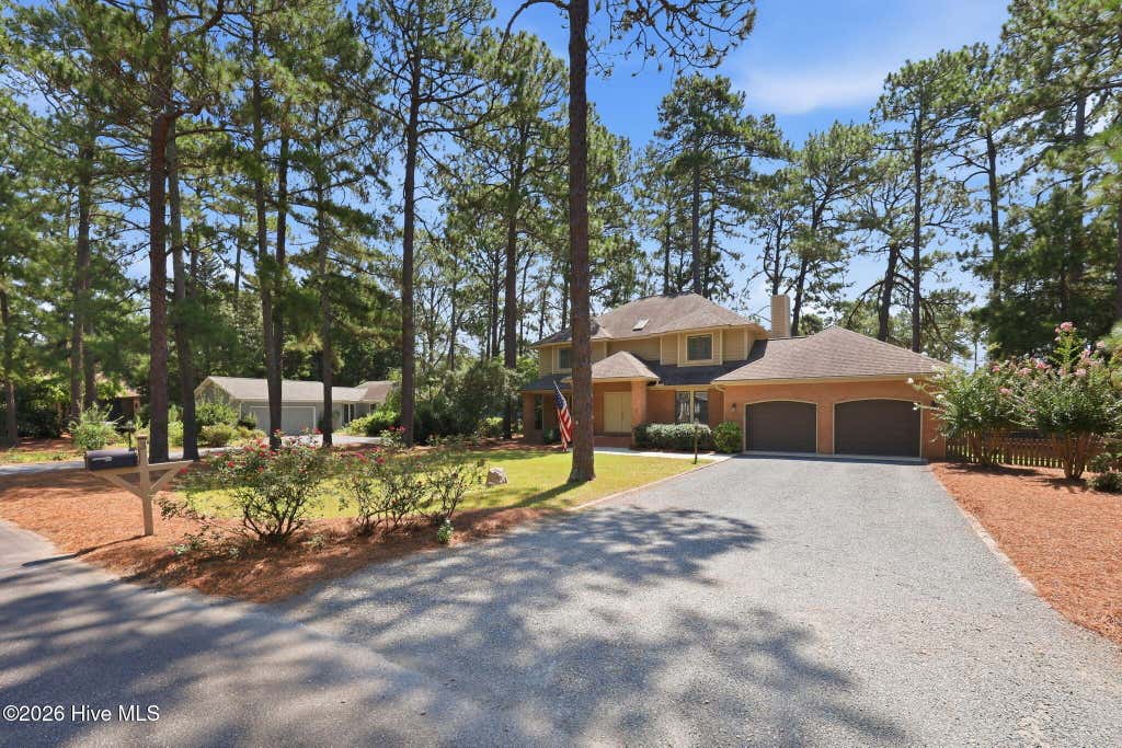 Photo of 3 Montclair Lane, Pinehurst, NC 28374 (MLS # 100598979)
