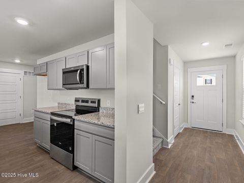 Tiny photo for 139 Brogdon Street #Lot 11, Wilmington, NC 28411 (MLS # 100549147)