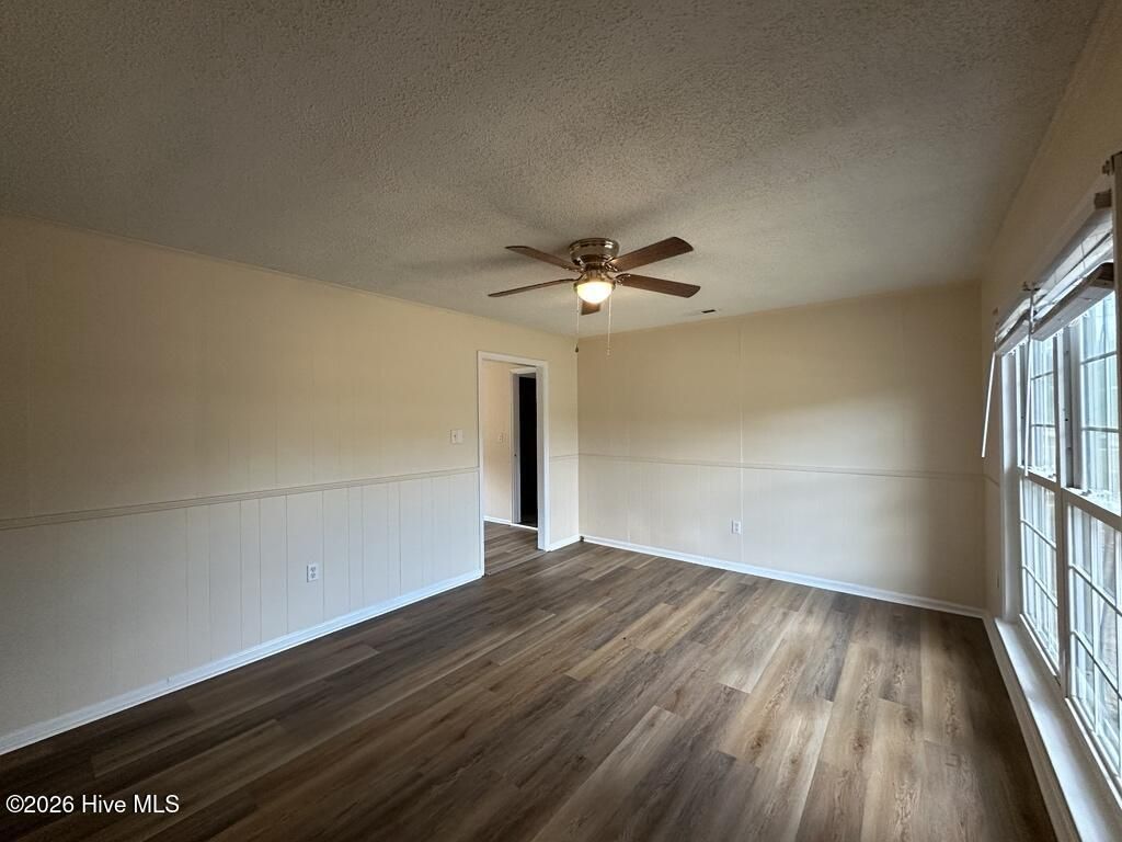 Photo of 21 Crown Point Road, Hubert, NC 28539 (MLS # 100573791)