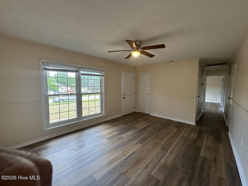 Photo of 21 Crown Point Road, Hubert, NC 28539 (MLS # 100573791)