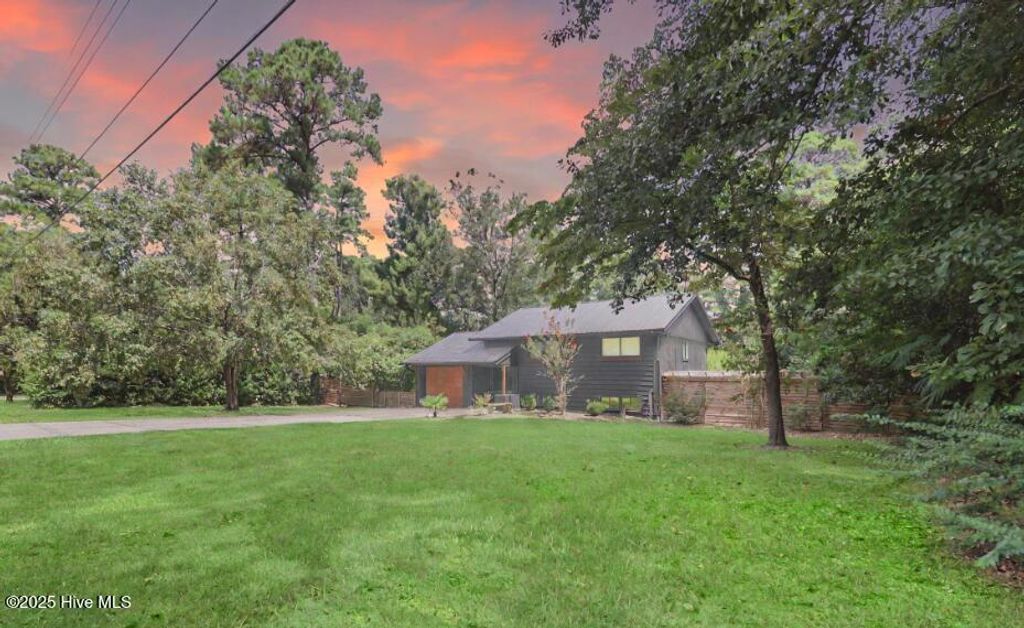 Photo of 627 Jennings Drive, Wilmington, NC 28403 (MLS # 100527565)