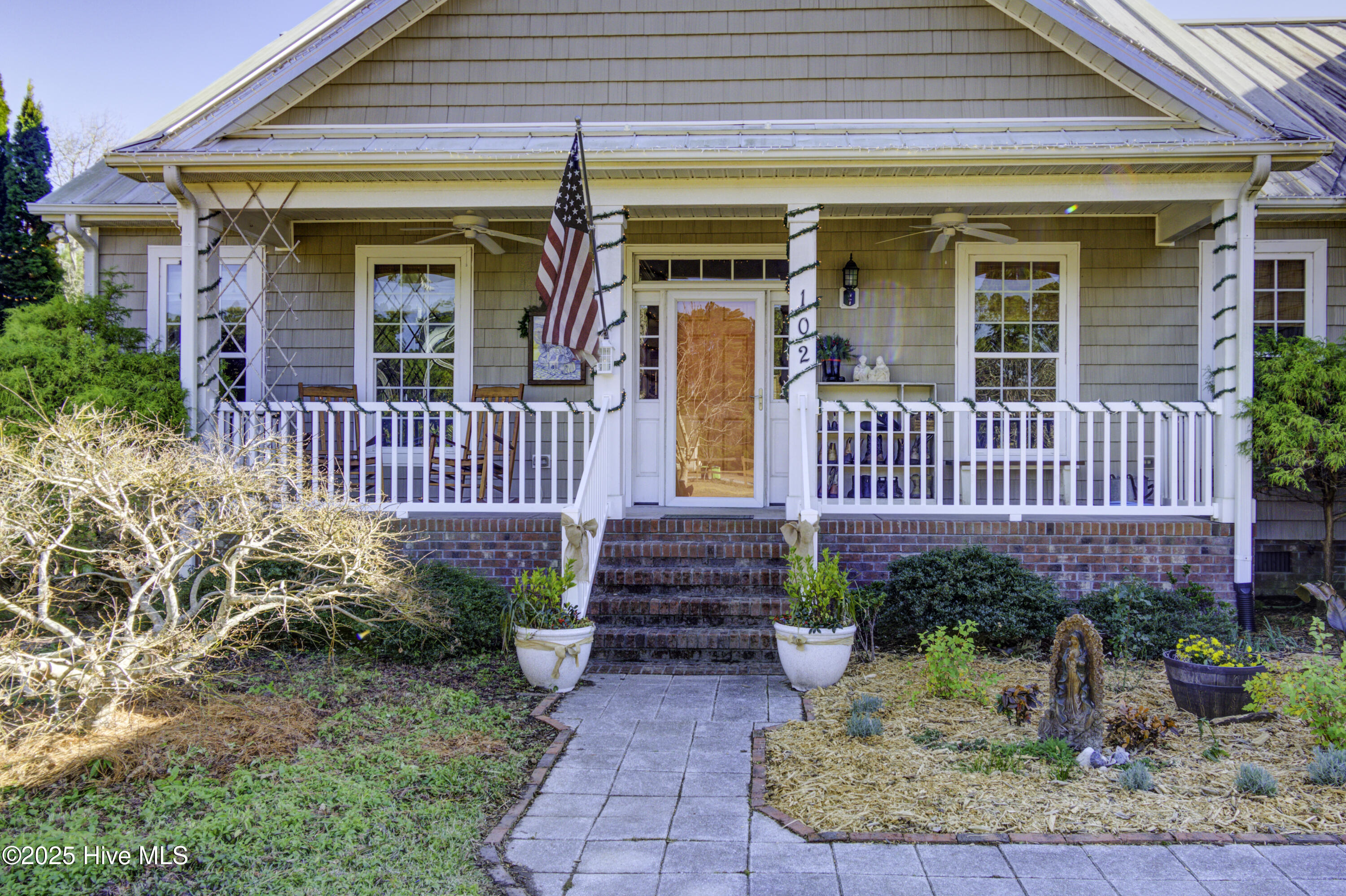 102 Plantation Drive