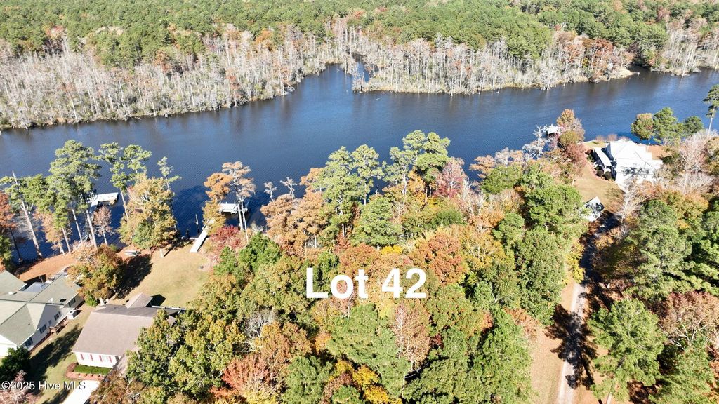 Photo of 42 See View Lane, Hertford, NC 27944 (MLS # 100540640)