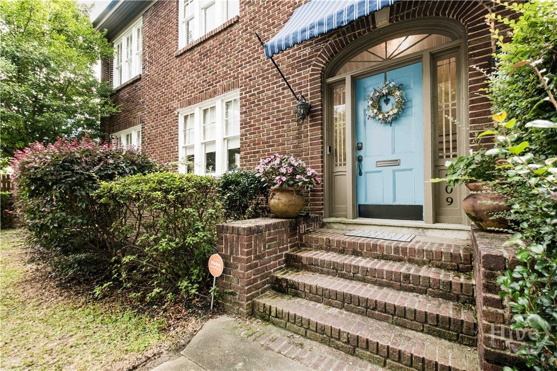 309 E 34th Street