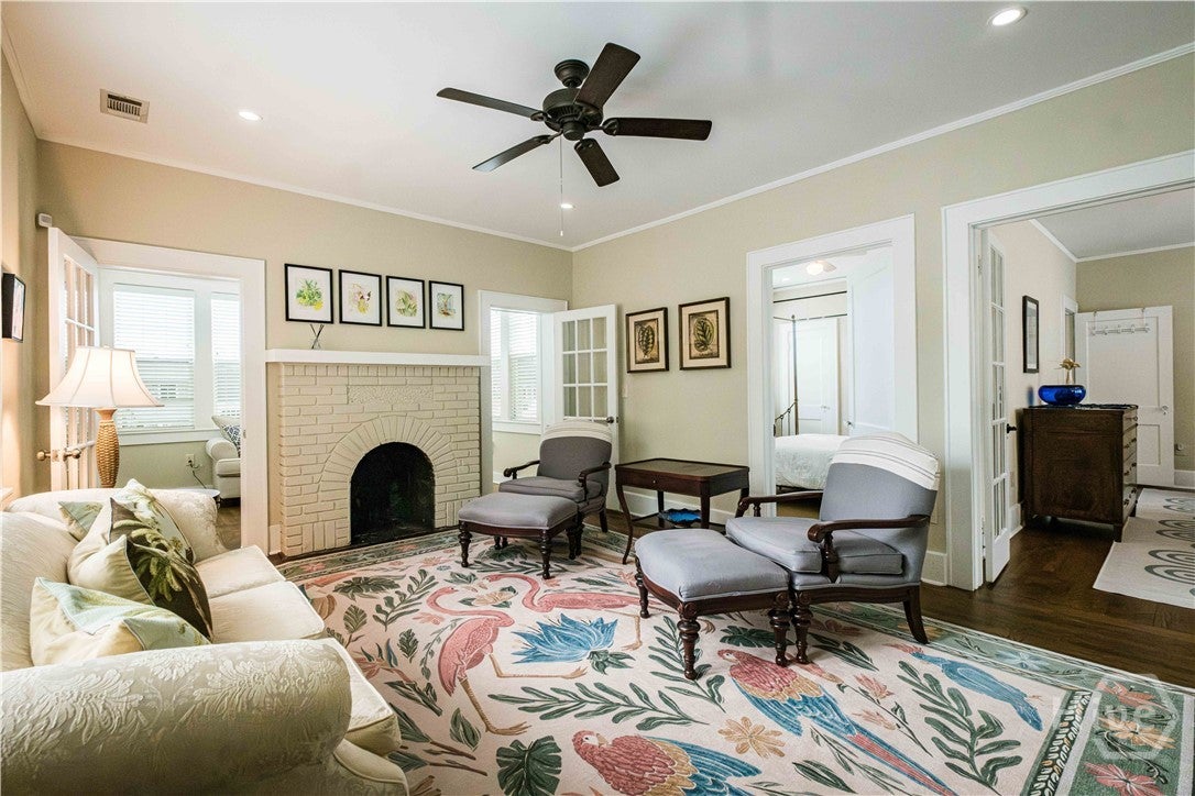 309 E 34th Street