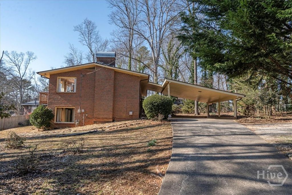 Photo of 625 Forest Road, Athens, GA 30605 (MLS # CL348611)