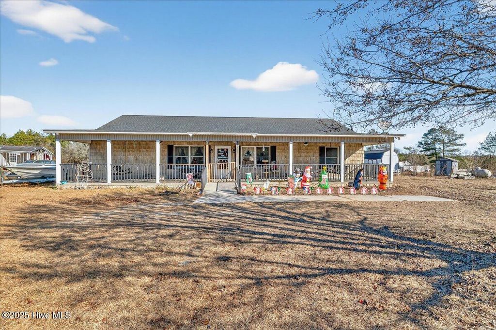 Photo of 136 Kimmer Road, Rockingham, NC 28379 (MLS # 100546757)
