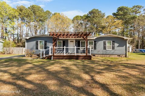 Mobile Home For Sale - 814 Carolina Street<br/> Calabash, NC 28467