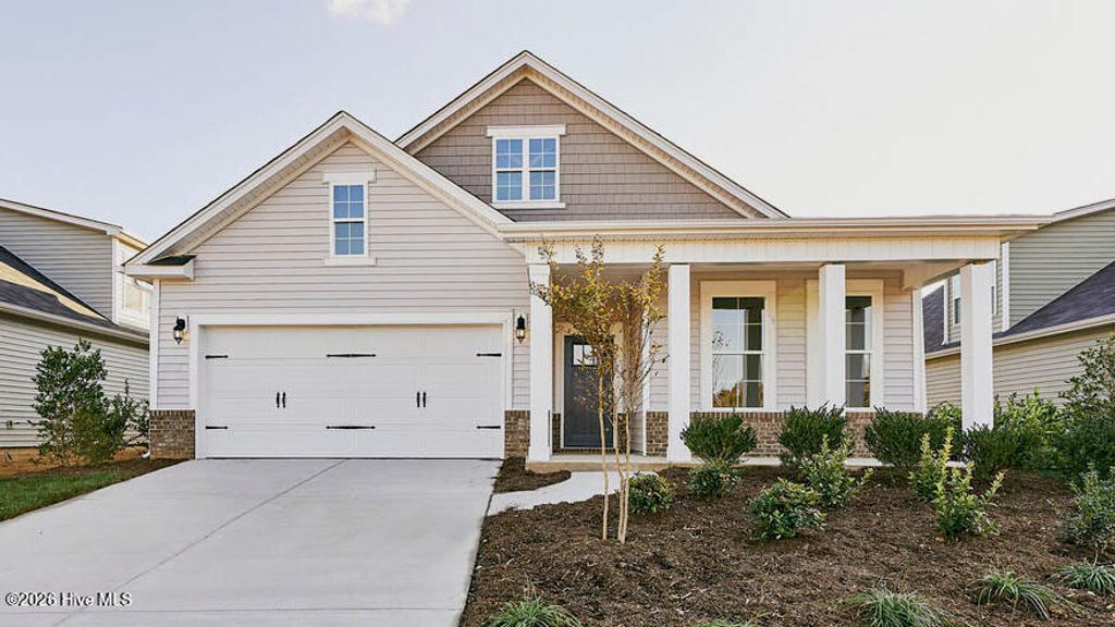 Photo of 429 Thistle Meadow Lane, Aberdeen, NC 28315 (MLS # 100583878)