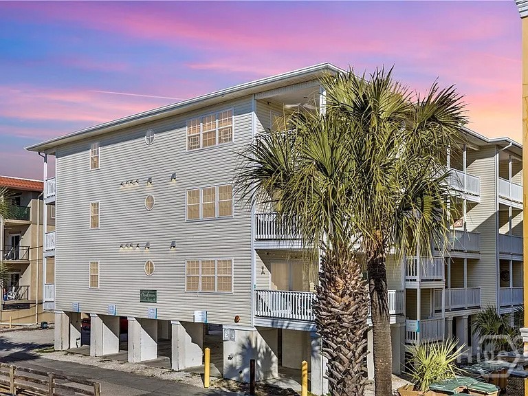 8 Silver Avenue 1