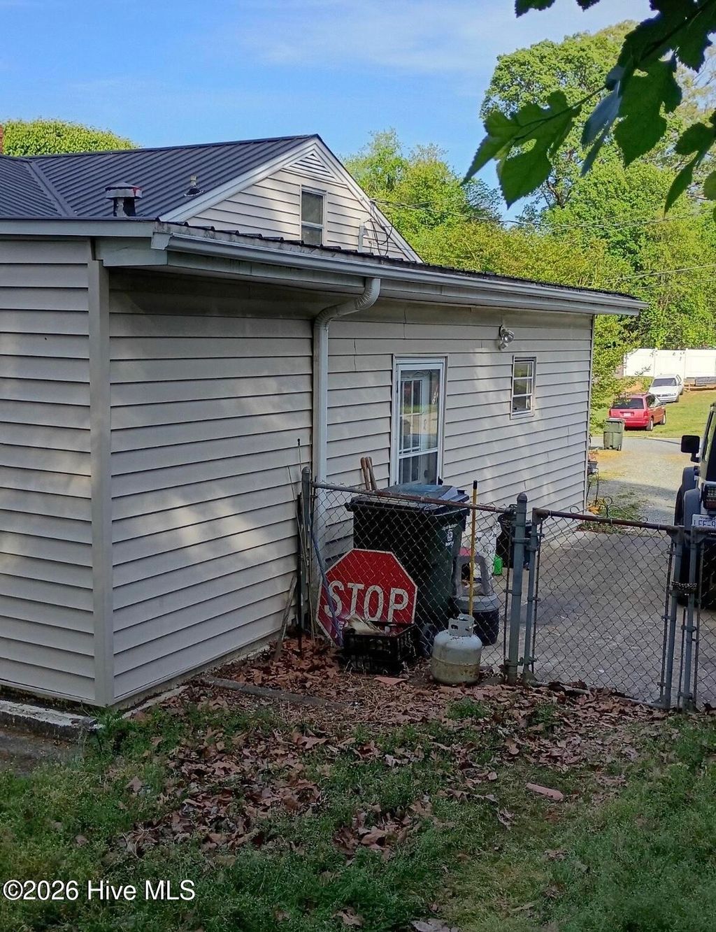 Photo of 421 Columbia Avenue, Burlington, NC 27217 (MLS # 100568959)