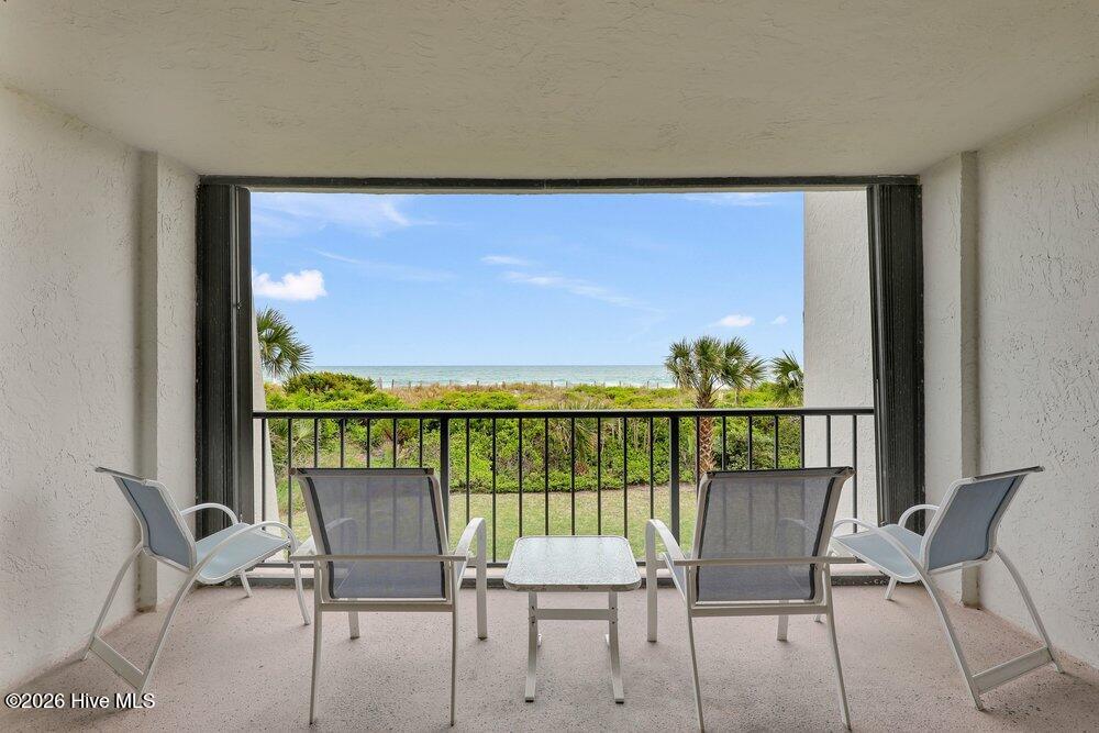 95 S Lumina Avenue Unit 1b