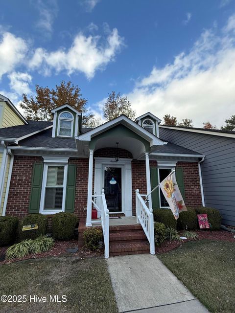 Townhouse For Sale - 3102 Cashwell Drive #UNIT 70<br/> Goldsboro, NC 27534