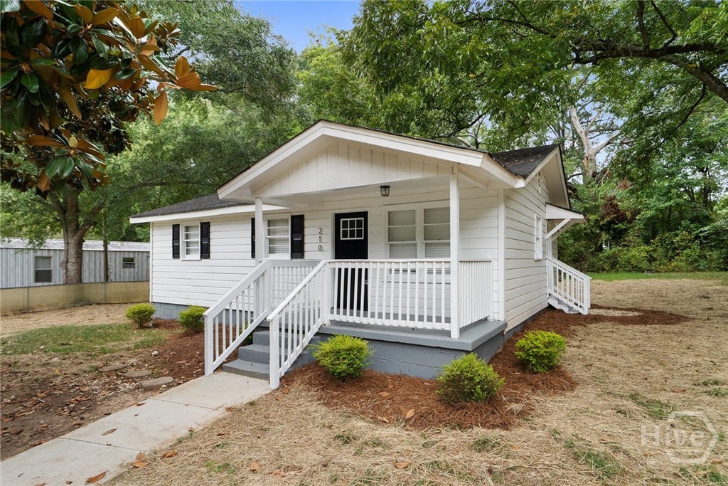 Photo of 210 Douglas Street, Monroe, GA 30655 (MLS # CL366195)