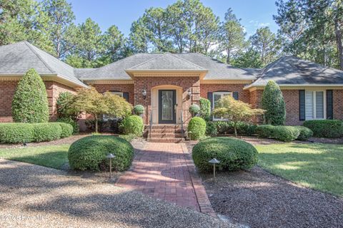 Homes For Sale - 70 Wilson Road<br/> Pinehurst, NC 28374