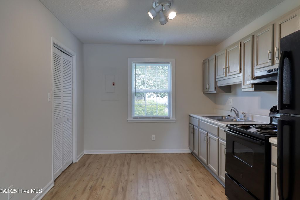 Photo of 2314 Indian Drive #C2, Jacksonville, NC 28546 (MLS # 100557639)