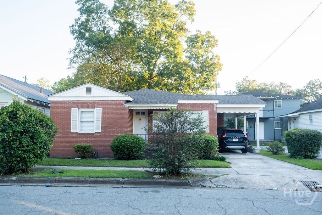 Photo of 631 W 35 Street, Savannah, GA 31415 (MLS # SA366589)