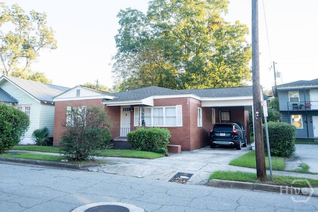 Photo of 631 W 35 Street, Savannah, GA 31415 (MLS # SA366589)