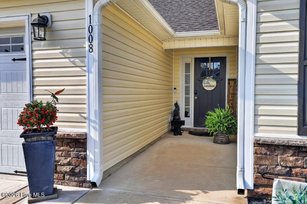 Photo of 1008 Spot Circle, New Bern, NC 28562 (MLS # 100590225)