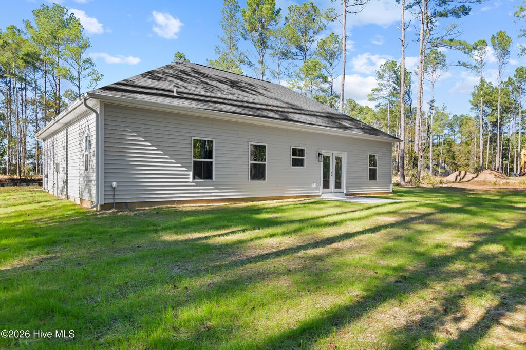 Photo of 105 Plum Court, Burgaw, NC 28425 (MLS # 100560484)