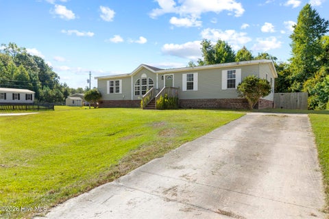 Tiny photo for 101 Cutlass Street, Jacksonville, NC 28546 (MLS # 100605574)