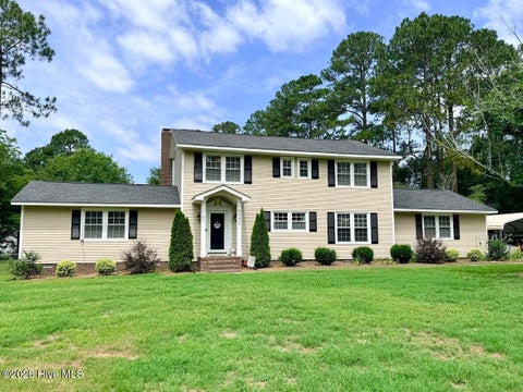 Photo of 8081 Saint Andrews Drive, Laurinburg, NC 28352 (MLS # 100610982)