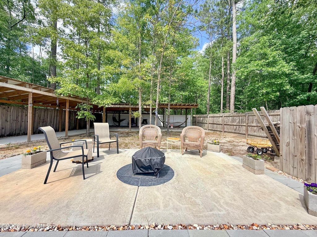 Photo of 44 Strut Way, Rocky Point, NC 28457 (MLS # 100568401)