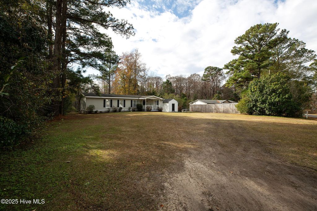 Photo of 9810 Wayne Street NE, Leland, NC 28451 (MLS # 100544920)