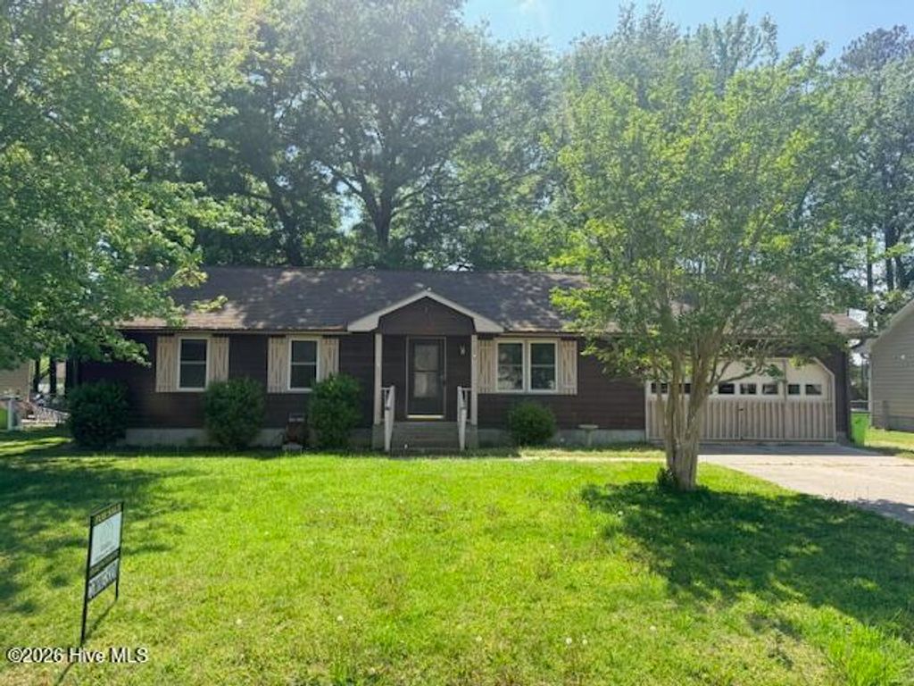 Photo of 112 Manchester Road, Havelock, NC 28532 (MLS # 100567222)