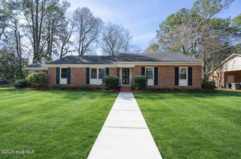 Homes For Sale - 2103 Somerset Drive<br/> Wilson, NC 27893