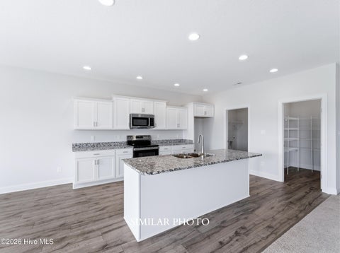 Tiny photo for 213 Little Bird Lane, Jacksonville, NC 28546 (MLS # 100598003)