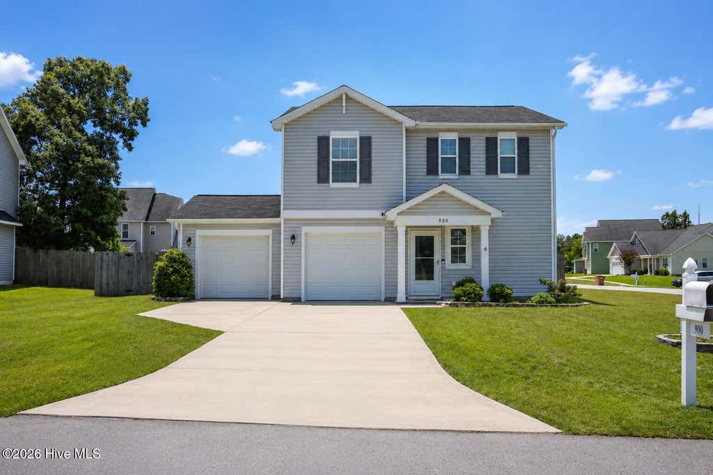 Photo of 900 Haystack Lane, Jacksonville, NC 28546 (MLS # 100584512)