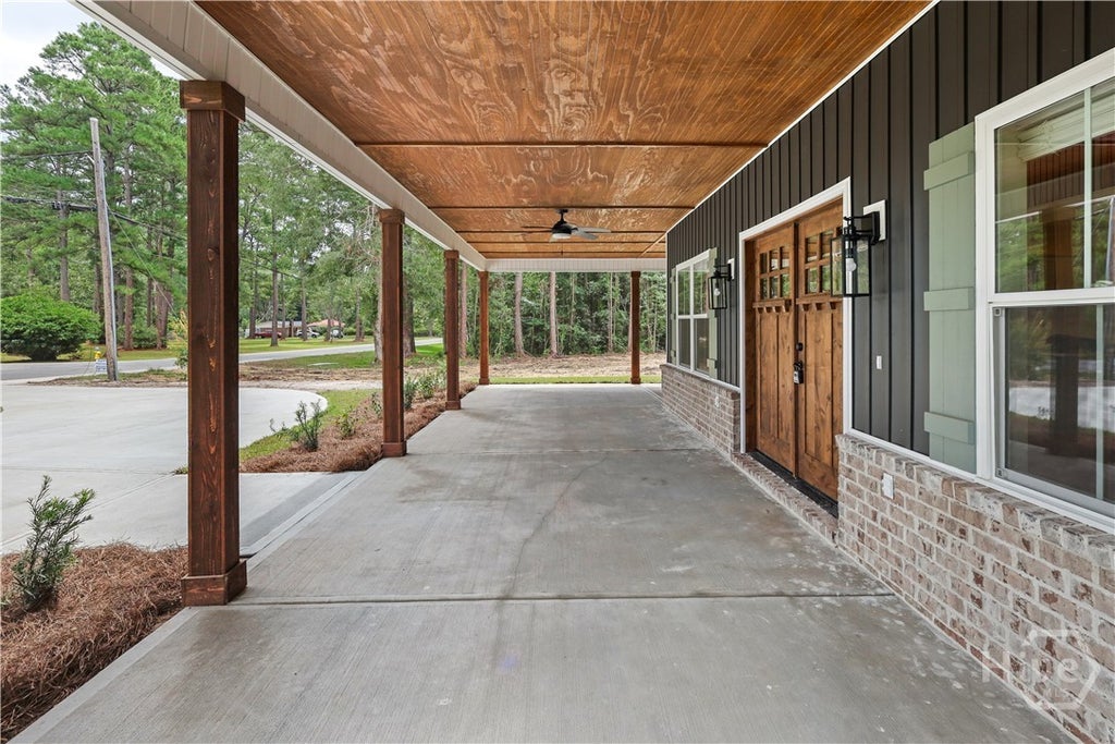 Photo of 406 S Ash Street, Springfield, GA 31329 (MLS # SA362245)